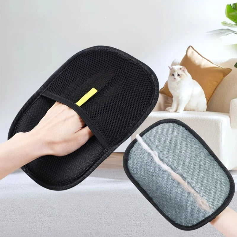 Black washable pet hair remover glove for clothes – photo 3