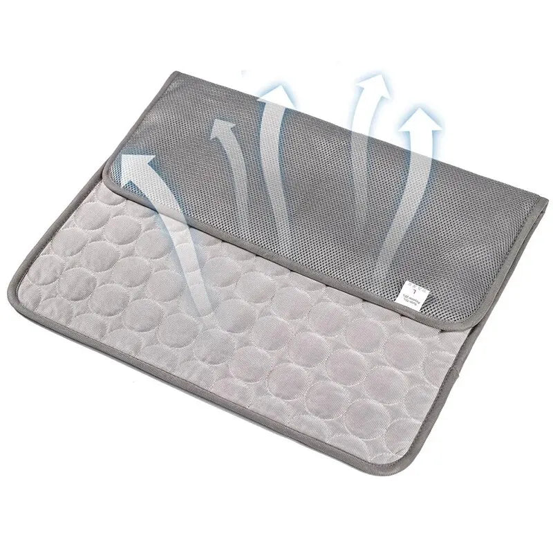 Pet cooling mat for cats and small dogs – photo 4
