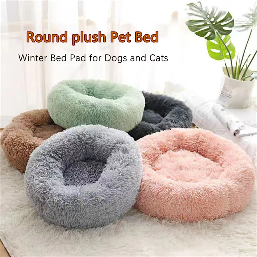 Round plush donut bed for cats and dogs