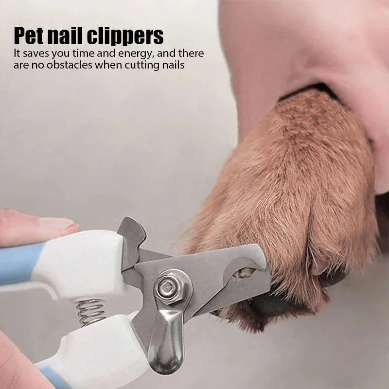 Stainless steel pet nail clippers with blue and pink handles – photo 5