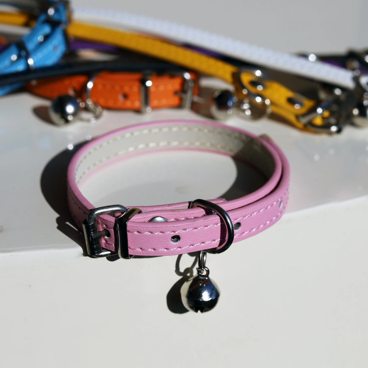 Adjustable PU leather collar for cats and small dogs – photo 2