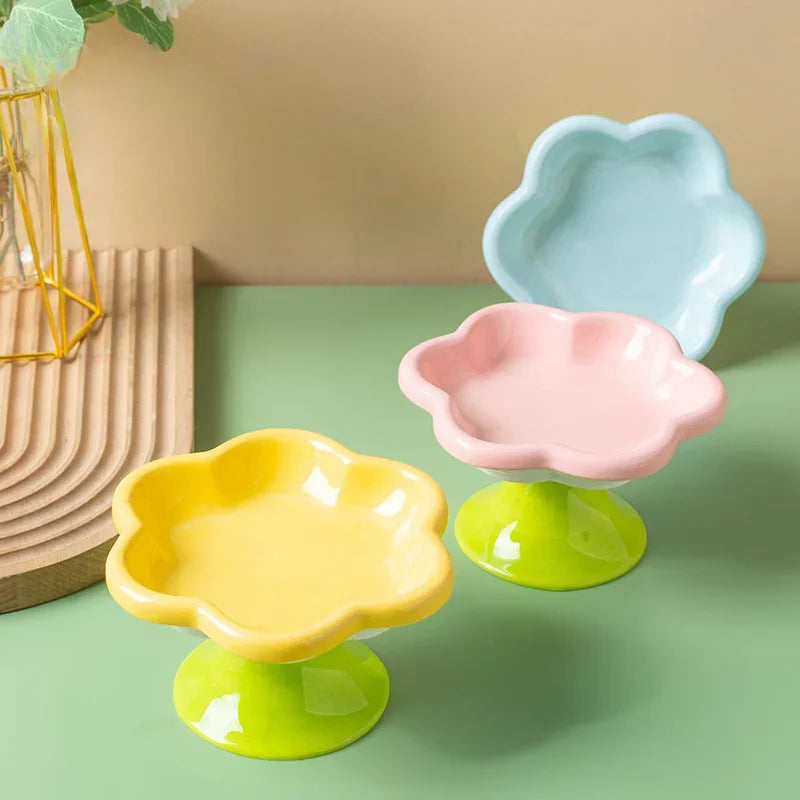 Raised ceramic cat bowl with flower design