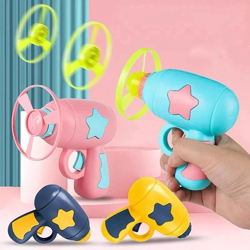 Cat toy launcher with mini flying discs – photo 11