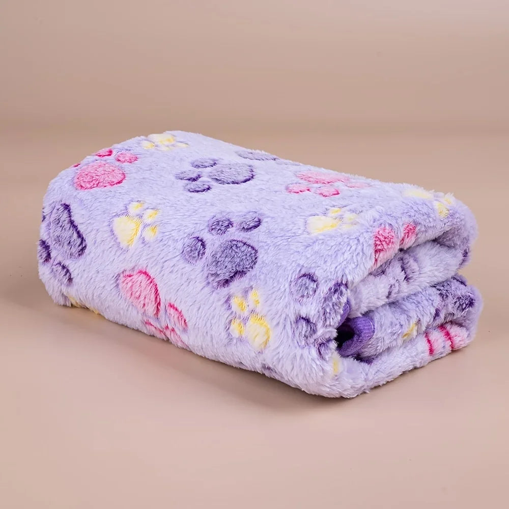 Purple fleece paw print pet blanket