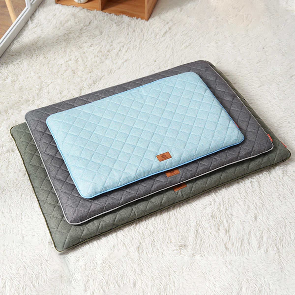 Soft washable dog crate mat with non-slip base – photo 7